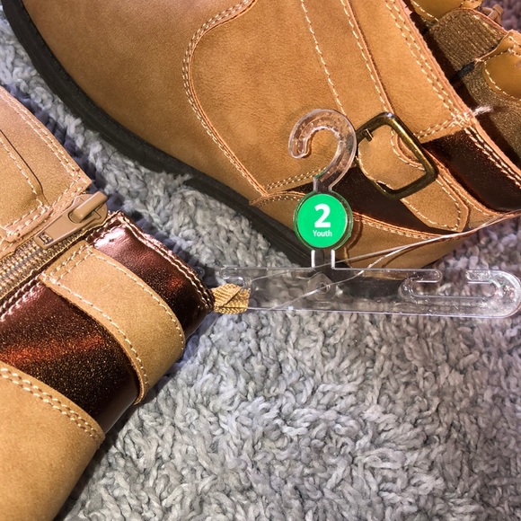 🐣CARTERS🐣 - Picture 5 of 5